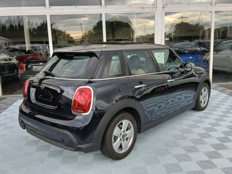 Photo 10 de l'offre de MINI MINI III (F56) NEW 1.5i 136 BVA7 COOPER 5P TOE Camera CarPlay HUD SC à 24950€ chez Mérignac auto
