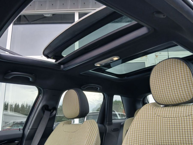 Photo 17 de l'offre de MINI MINI III (F56) NEW 1.5i 136 BVA7 COOPER 5P TOE Camera CarPlay HUD SC à 24950€ chez Mérignac auto