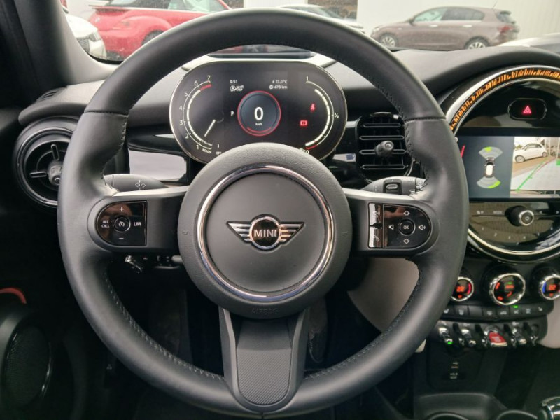 Photo 14 de l'offre de MINI MINI III (F56) NEW 1.5i 136 BVA7 COOPER 5P TOE Camera CarPlay HUD SC à 24950€ chez Mérignac auto