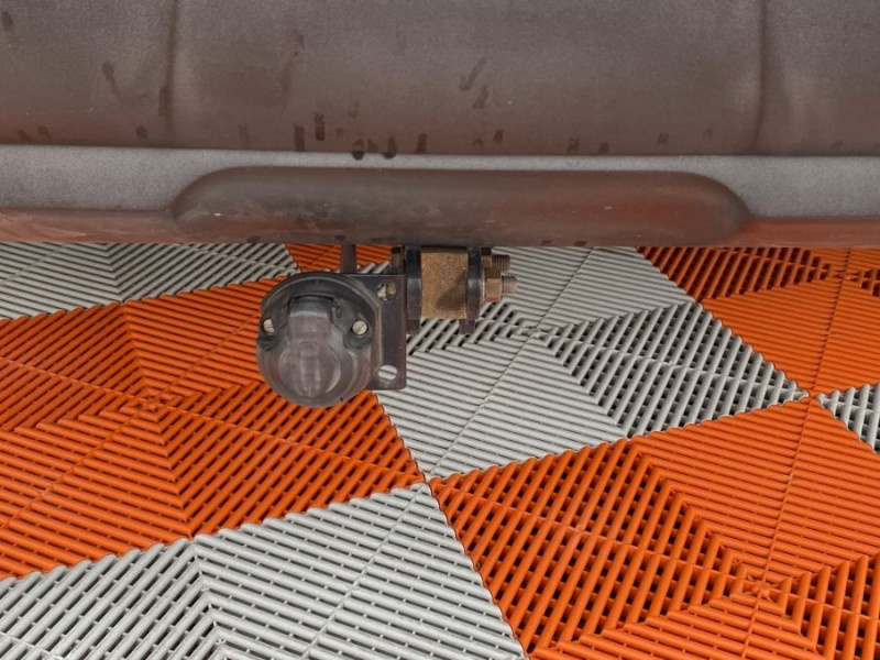 Photo 7 de l'offre de PEUGEOT 3008 II 1.2 PureTech 130 BVM6 ALLURE Camera Radars Attel. 1ère Main à 13750€ chez Mérignac auto