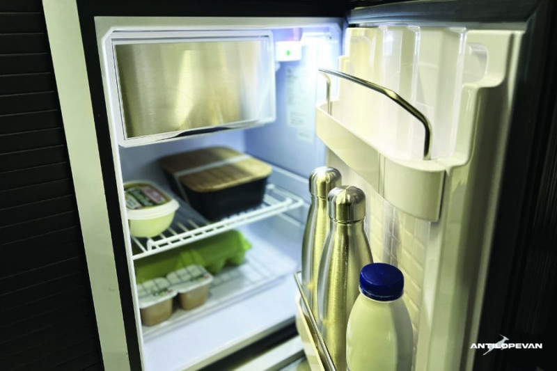 Photo 42 de l'offre de RENAULT TRAFIC VAN ANTILOPE VAN Aménagé FLEX 5 2.0 DCi 150 EAG9 L1 5PL Attel+Pte Vélo Tout Equipé Dispo 02.26 à 64450€ chez Mérignac auto