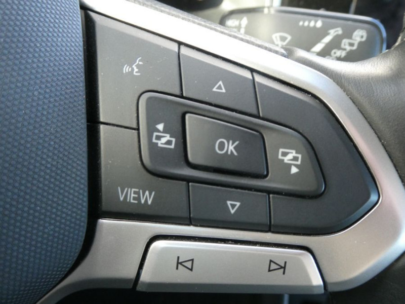 Photo 24 de l'offre de VOLKSWAGEN POLO VI 1.0 TSI 95 LIFE CarPlay Camera Radars JA à 18750€ chez Mérignac auto