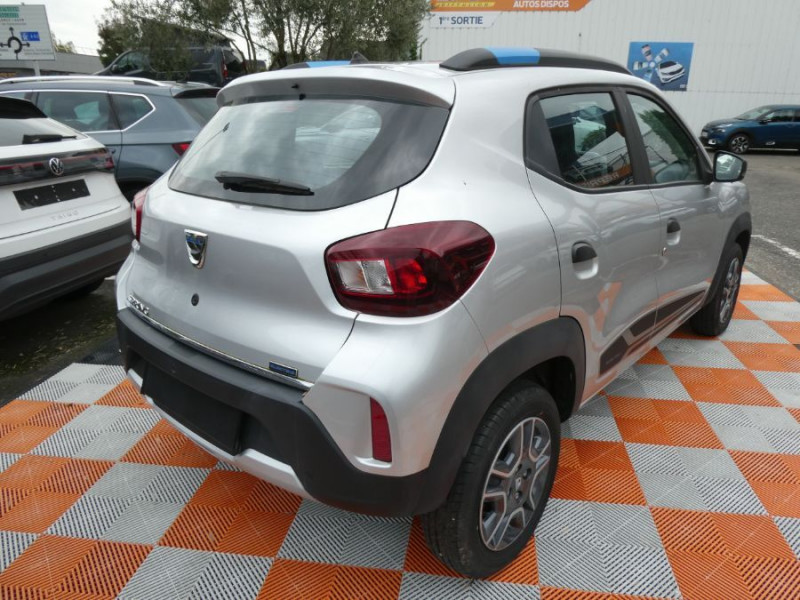 Photo 2 de l'offre de DACIA SPRING 45ch 27.4kWh BUSINESS Achat Integral Pse COMBO CCS GPS Camera à 10890€ chez Mérignac auto