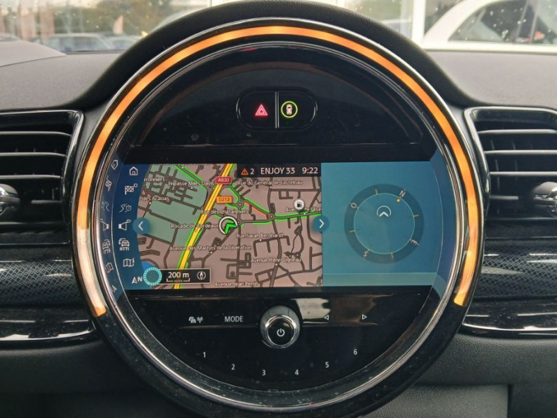 Photo 15 de l'offre de MINI CLUBMAN III 1.5 136 BVA COOPER KnightsBridge TOE GPS LED CarPlay Camera JA18 HUD SC à 26490€ chez Mérignac auto
