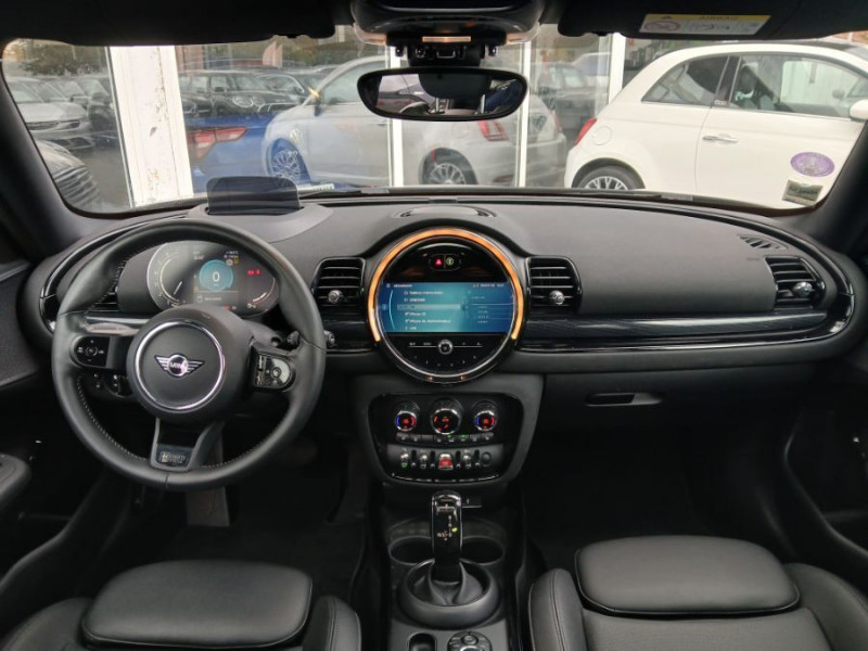 Photo 4 de l'offre de MINI CLUBMAN III 1.5 136 BVA COOPER KnightsBridge TOE GPS LED CarPlay Camera JA18 HUD SC à 26490€ chez Mérignac auto