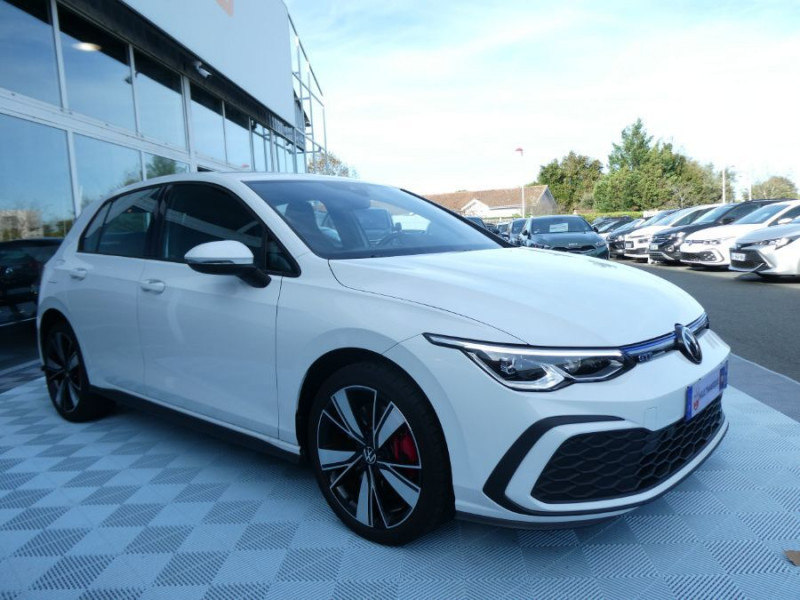 Photo 2 de l'offre de VOLKSWAGEN GOLF VIII 1.4 HYBRID 245 GTE Export JA18 GPS LED+ à 27950€ chez Mérignac auto