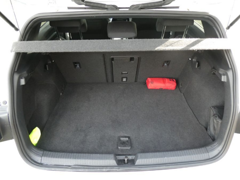 Photo 13 de l'offre de VOLKSWAGEN GOLF VIII 1.4 HYBRID 245 GTE Export JA18 GPS LED+ à 27950€ chez Mérignac auto