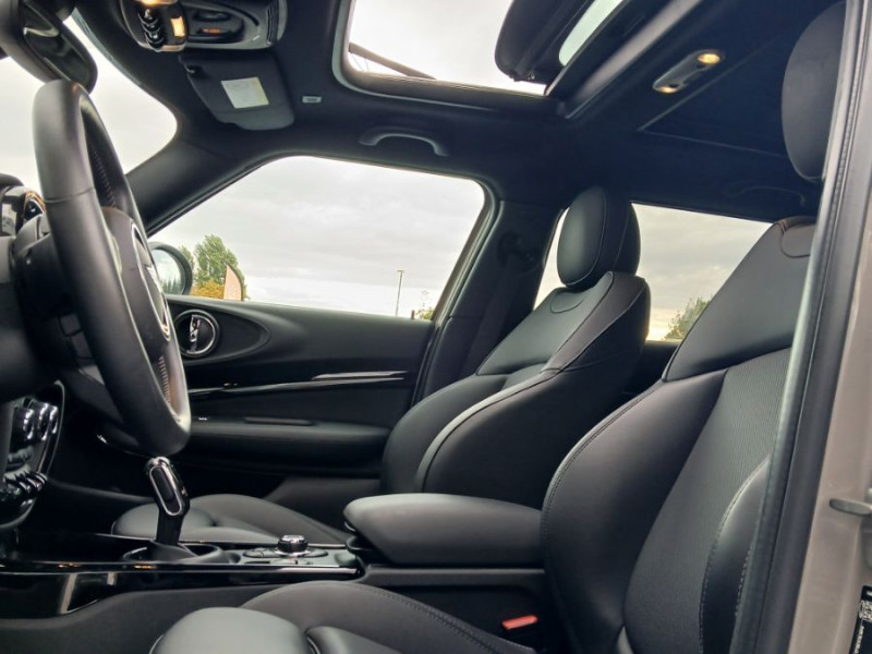 Photo 8 de l'offre de MINI CLUBMAN III 1.5 136 BVA COOPER KnightsBridge TOE GPS LED CarPlay Camera JA18 HUD SC à 26490€ chez Mérignac auto