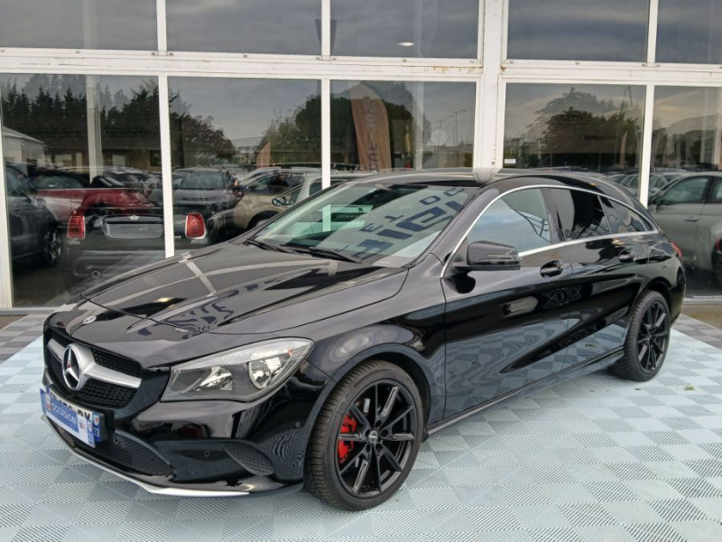 Photo 1 de l'offre de MERCEDES-BENZ CLA SHOOTING BRAKE 180 122cv BVM6 PACK GPS JA18 Radars Privacy Glass à 18490€ chez Mérignac auto