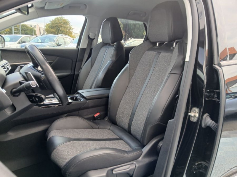 Photo 4 de l'offre de PEUGEOT 3008 II 1.5 BlueHDI 130 EAT8 ALLURE PACK SC ACC Hayon EL. à 21890€ chez Mérignac auto