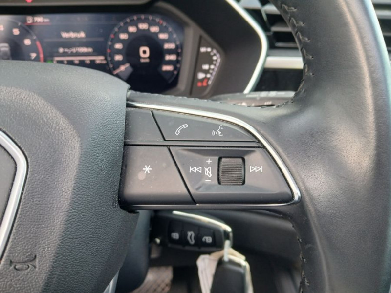 Photo 17 de l'offre de AUDI Q3 35 TFSI 150 2WD S tronic 7 CAM 360 CUIR TOE Hayon EL. 1ère Main à 28490€ chez Mérignac auto