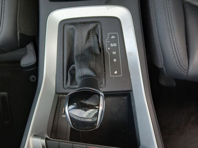 Photo 25 de l'offre de AUDI Q3 35 TFSI 150 2WD S tronic 7 CAM 360 CUIR TOE Hayon EL. 1ère Main à 28490€ chez Mérignac auto