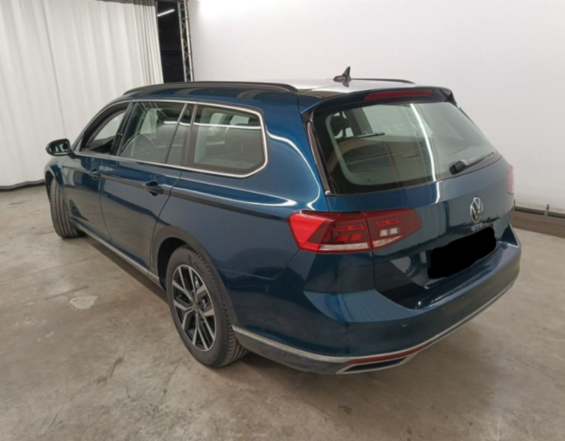 Photo 9 de l'offre de VOLKSWAGEN PASSAT SW VIII 1.4 TSI 218 HYBRID Rechargeable GTE 1ère Main Suivi à 26950€ chez Mérignac auto