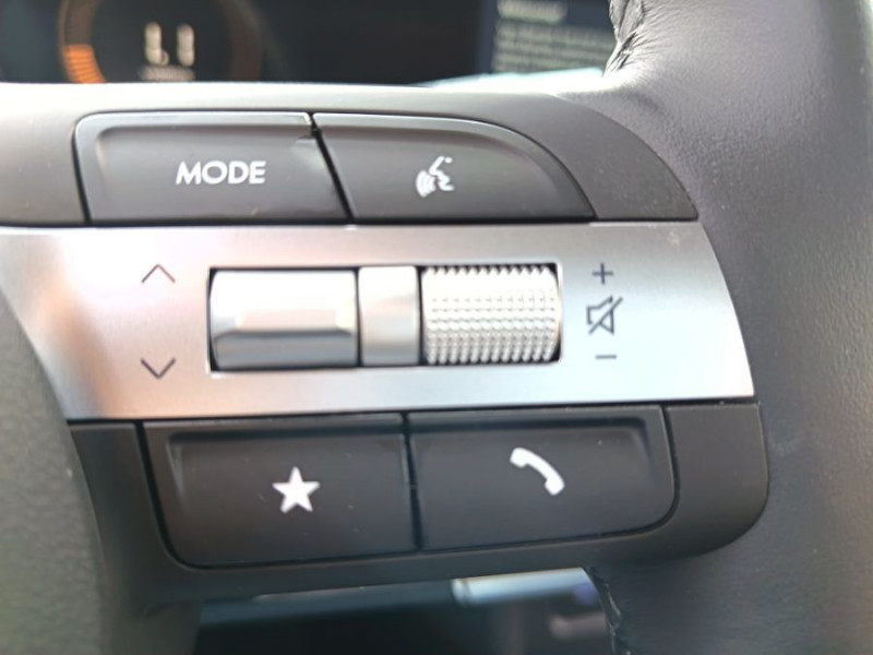 Photo 25 de l'offre de HYUNDAI TUCSON IV (2) 1.6 T-GDI 215 HYBRID BVA6 2WD STYLE PACK CREATIVE à 33870€ chez Mérignac auto