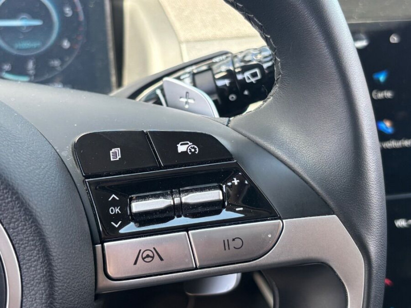 Photo 30 de l'offre de HYUNDAI TUCSON IV 1.6 CRDI 136 DCT-7 HYBRID 48V 2WD GPS BVA avec Boutons à 28490€ chez Mérignac auto