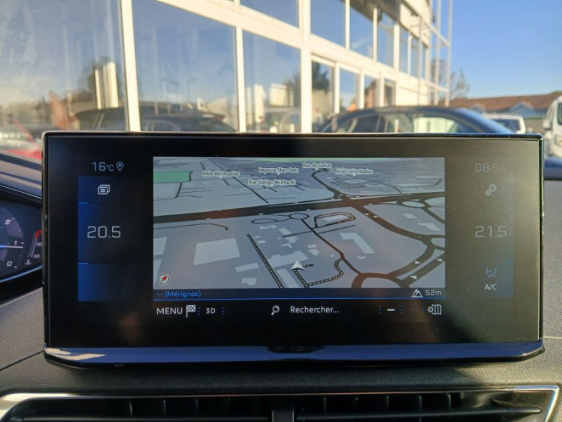 Photo 5 de l'offre de PEUGEOT 5008 II 1.5 BlueHDi 130 EAT8 ALLURE PACK 7PL 1ère Main à 30890€ chez Mérignac auto