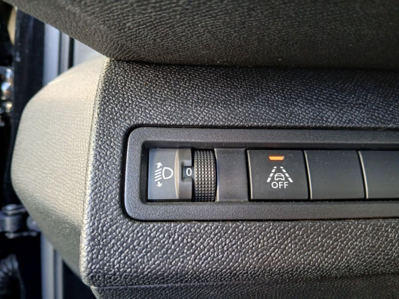 Photo 19 de l'offre de PEUGEOT 5008 II 1.5 BlueHDi 130 EAT8 ALLURE PACK 7PL 1ère Main à 30890€ chez Mérignac auto