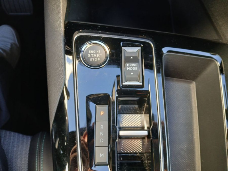 Photo 29 de l'offre de PEUGEOT 5008 II 1.5 BlueHDi 130 EAT8 ALLURE PACK 7PL 1ère Main à 30890€ chez Mérignac auto