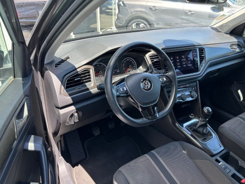 Photo 13 de l'offre de VOLKSWAGEN T-ROC 1.0 TSI 115 BVM6 LOUNGE CarPlay ACC Radars à 15450€ chez Mérignac auto
