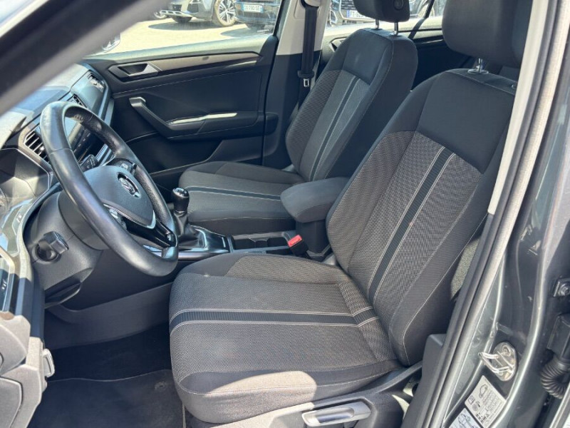Photo 5 de l'offre de VOLKSWAGEN T-ROC 1.0 TSI 115 BVM6 LOUNGE CarPlay ACC Radars à 15450€ chez Mérignac auto