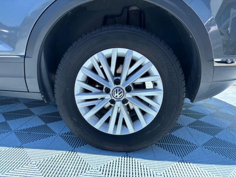 Photo 27 de l'offre de VOLKSWAGEN T-ROC 1.0 TSI 115 BVM6 LOUNGE CarPlay ACC Radars à 15450€ chez Mérignac auto