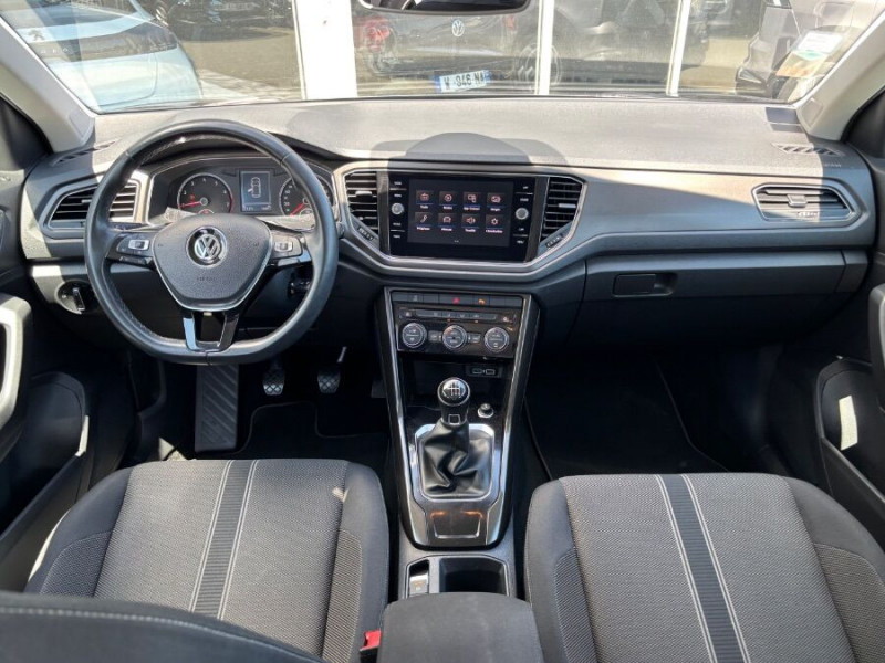 Photo 12 de l'offre de VOLKSWAGEN T-ROC 1.0 TSI 115 BVM6 LOUNGE CarPlay ACC Radars à 15450€ chez Mérignac auto