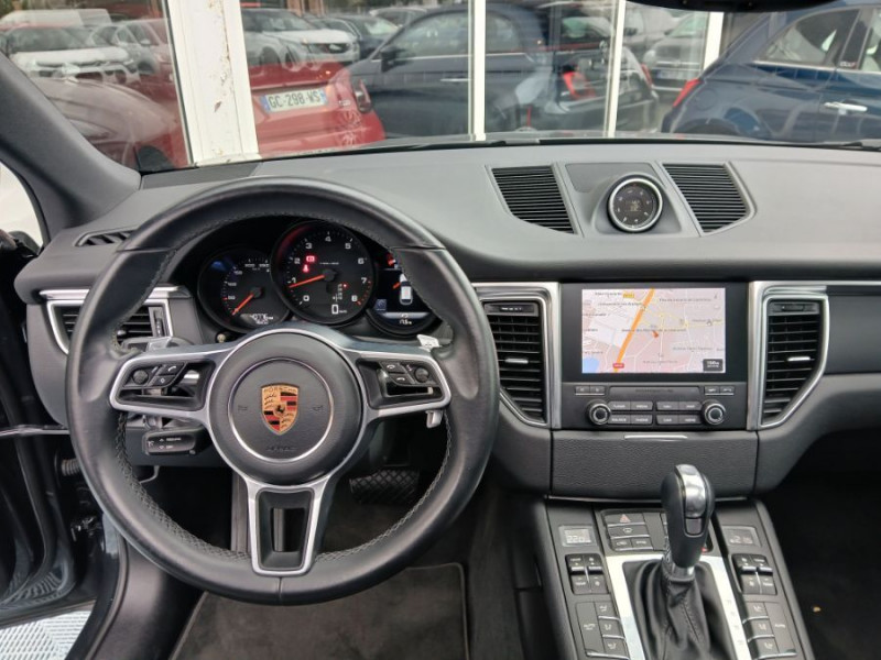 Photo 7 de l'offre de PORSCHE MACAN II 2.0 252 PDK TOE JA20 Camera Bose 1ère Main à 52900€ chez Mérignac auto