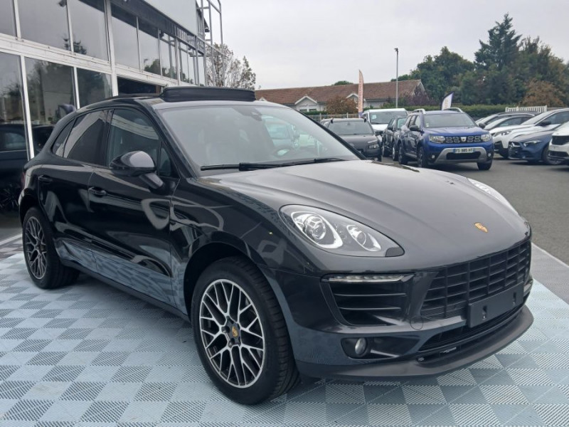 Photo 2 de l'offre de PORSCHE MACAN II 2.0 252 PDK TOE JA20 Camera Bose 1ère Main à 52900€ chez Mérignac auto
