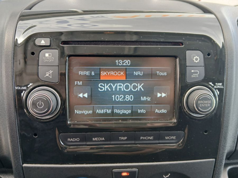 Photo 24 de l'offre de CITROEN JUMPER 35 L2H2 2.0 BlueHDi 130 BVM6 3T5 CLUB Camera 2AirBags 17900HT à 17900€ chez Mérignac auto