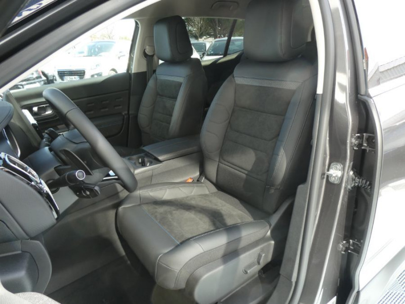 Photo 5 de l'offre de CITROEN C5 AIRCROSS NEW (2) 1.5 BlueHDi 130 EAT8 MAX Bi Ton à 29950€ chez Mérignac auto
