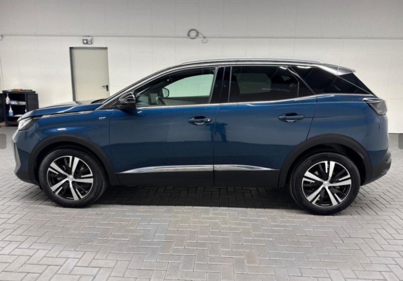 Photo 6 de l'offre de PEUGEOT 3008 II (2) 1.5 BlueHDi 130 EAT8 GT à 27450€ chez Mérignac auto