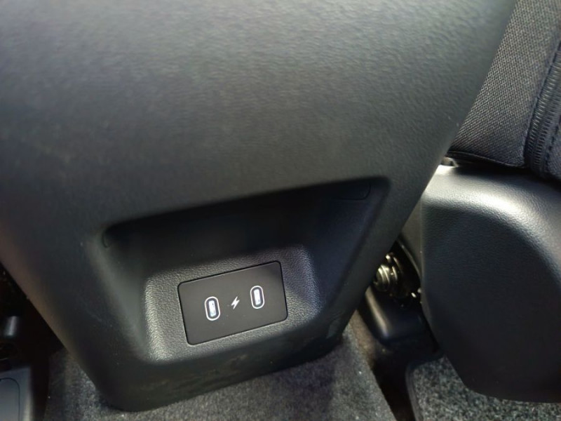 Photo 16 de l'offre de HYUNDAI TUCSON IV (2) 1.6 T-GDI 215 HYBRID BVA6 2WD STYLE PACK CREATIVE à 33870€ chez Mérignac auto