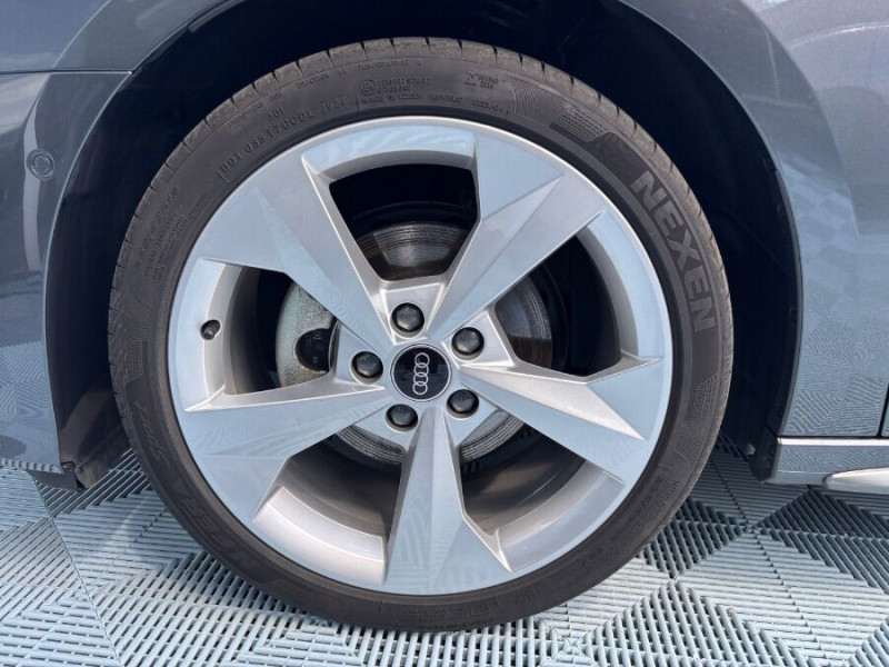 Photo 31 de l'offre de AUDI A3 SPORTBACK SPORTBACK New IV 35 TDI 150 S Tronic 7 S LINE Int + Ext. TOIT Ouvrant SC JA18 à 38450€ chez Mérignac auto