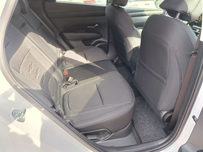 Photo 15 de l'offre de HYUNDAI TUCSON IV (2) 1.6 T-GDI 215 HYBRID BVA6 2WD STYLE PACK CREATIVE à 33870€ chez Mérignac auto