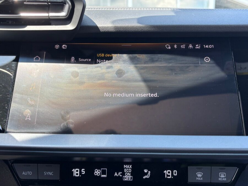 Photo 26 de l'offre de AUDI A3 SPORTBACK SPORTBACK New IV 35 TDI 150 S Tronic 7 S LINE Int + Ext. TOIT Ouvrant SC JA18 à 38450€ chez Mérignac auto