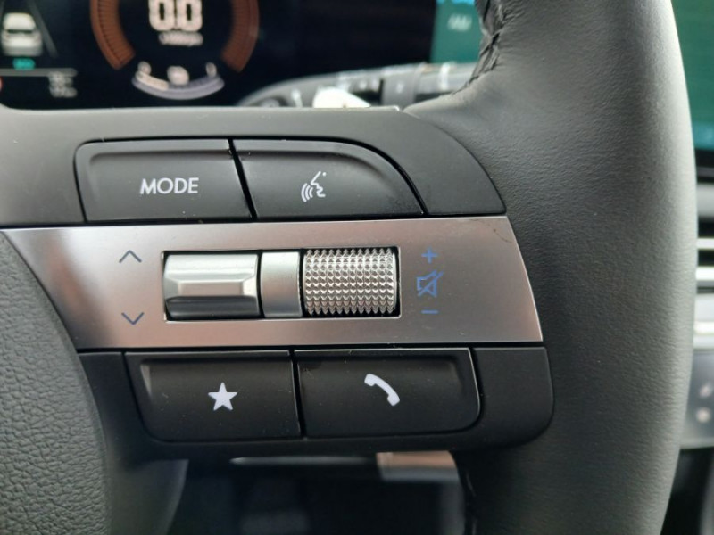 Photo 19 de l'offre de HYUNDAI TUCSON IV (2) 1.6 T-GDI 215 HYBRID BVA6 2WD STYLE PACK CREATIVE à 33450€ chez Mérignac auto