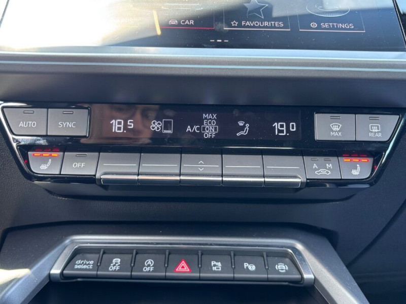 Photo 23 de l'offre de AUDI A3 SPORTBACK SPORTBACK New IV 35 TDI 150 S Tronic 7 S LINE Int + Ext. TOIT Ouvrant SC JA18 à 38450€ chez Mérignac auto