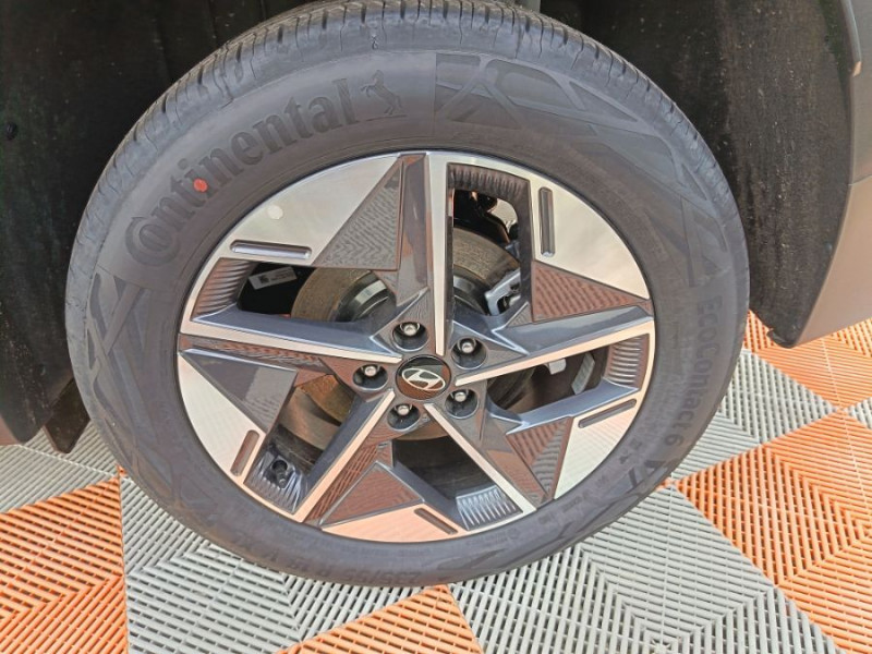 Photo 17 de l'offre de HYUNDAI TUCSON IV (2) 1.6 T-GDI 215 HYBRID BVA6 2WD STYLE PACK CREATIVE à 33870€ chez Mérignac auto