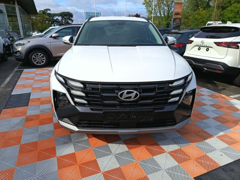 Photo 10 de l'offre de HYUNDAI TUCSON IV (2) 1.6 T-GDI 215 HYBRID BVA6 2WD STYLE PACK CREATIVE à 33870€ chez Mérignac auto