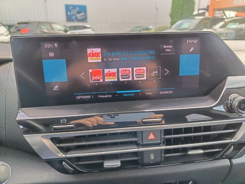 Photo 23 de l'offre de CITROEN C4 1.5 BlueHDI 130 EAT8 SHINE GPS à 21450€ chez Mérignac auto