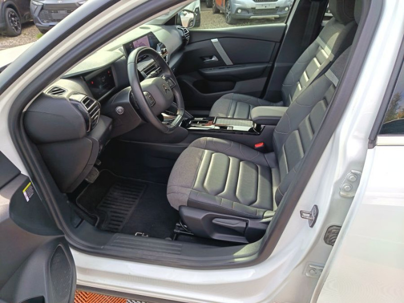 Photo 5 de l'offre de CITROEN C4 1.5 BlueHDI 130 EAT8 SHINE GPS à 21450€ chez Mérignac auto