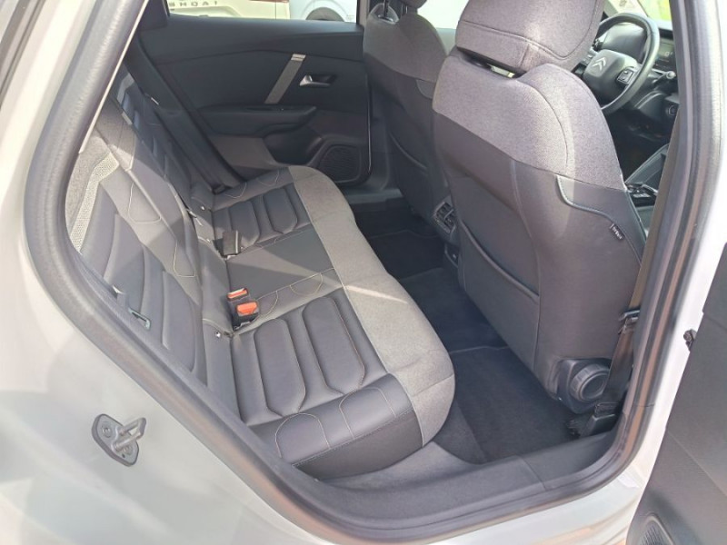 Photo 16 de l'offre de CITROEN C4 1.5 BlueHDI 130 EAT8 SHINE GPS à 21450€ chez Mérignac auto