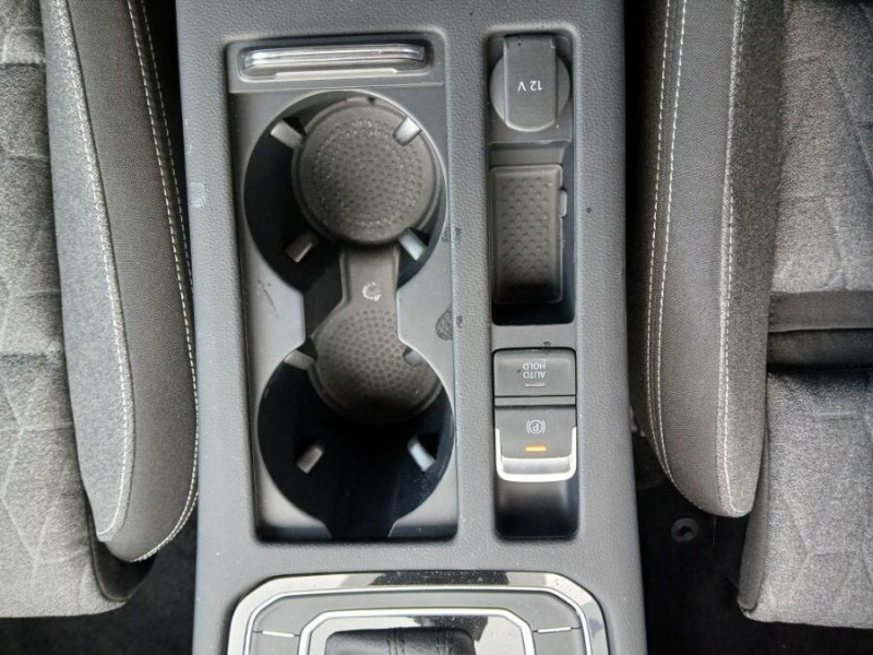 Photo 35 de l'offre de VOLKSWAGEN PASSAT SW VIII 2.0 TDI 150 DSG7 STYLE BUSINESS GPS Radars ACC Hayon EL. 1ère Main à 28450€ chez Mérignac auto