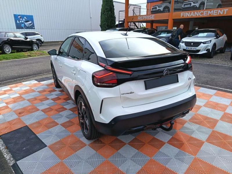 Photo 12 de l'offre de CITROEN C4 1.5 BlueHDI 130 EAT8 SHINE GPS à 21450€ chez Mérignac auto