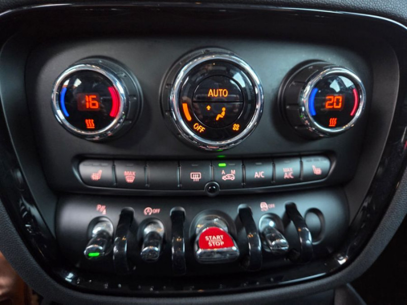 Photo 12 de l'offre de MINI CLUBMAN III ONE 102 BVA GPS Radars JA17 LED SC à 18490€ chez Mérignac auto