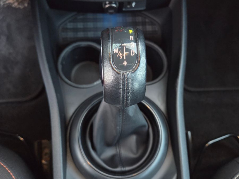 Photo 11 de l'offre de MINI CLUBMAN III ONE 102 BVA GPS Radars JA17 LED SC à 18490€ chez Mérignac auto