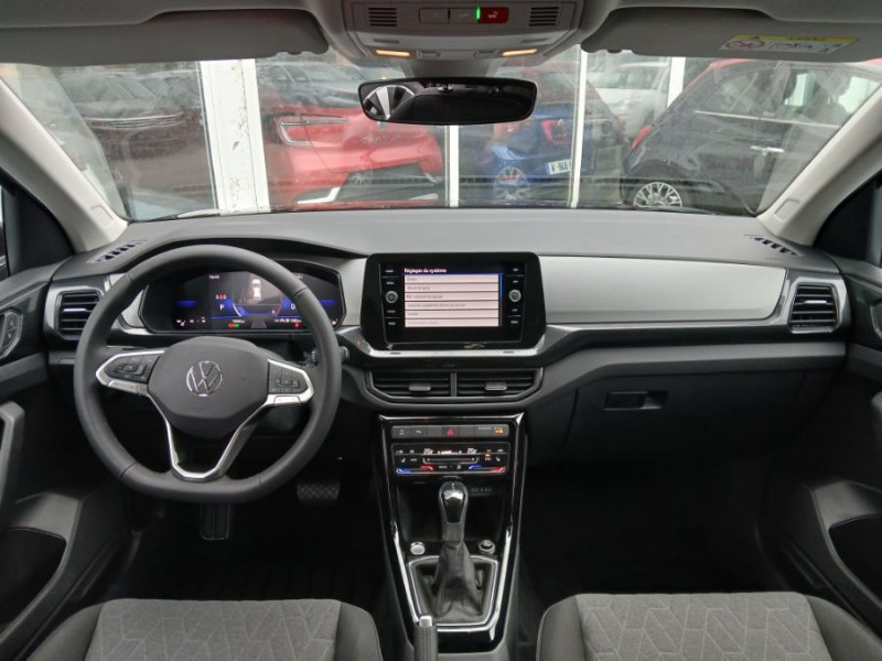Photo 32 de l'offre de VOLKSWAGEN T-CROSS 1.0 TSI 116 DSG7 PACK JA17 08/25 Key Less Camera Radars RER Privacy Glass à 26950€ chez Mérignac auto
