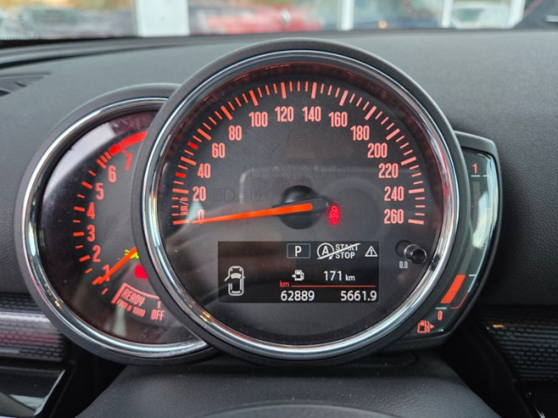 Photo 10 de l'offre de MINI CLUBMAN III ONE 102 BVA GPS Radars JA17 LED SC à 18490€ chez Mérignac auto