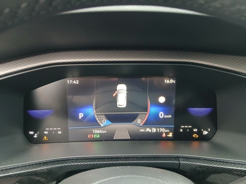 Photo 22 de l'offre de VOLKSWAGEN T-CROSS 1.0 TSI 116 DSG7 PACK JA17 08/25 Key Less Camera Radars RER Privacy Glass à 26950€ chez Mérignac auto