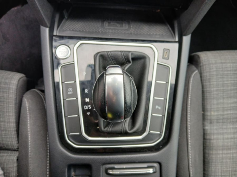 Photo 27 de l'offre de VOLKSWAGEN PASSAT SW VIII 1.6 TDI 120 DSG7 STYLE BUSINESS GPS Radars ACC Hayon EL. 1ère Main à 23480€ chez Mérignac auto